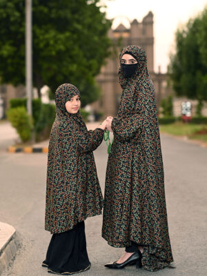 Fantastic Spiral Namaz Chaddar Mommy and Me