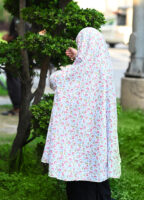 Flower Pattern White Namaz Chaddar