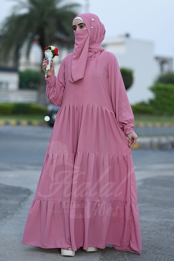 Nuraan Noir Abaya - Pink
